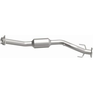 Chevrolet Trailblazer Catalytic Converter - Magnaflow - Direct-Fit, California Grade CARB Compliant - `06-`07