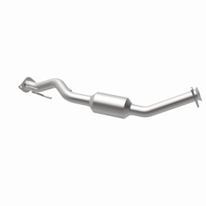 Chevrolet Trailblazer Catalytic Converter - Magnaflow - Direct-Fit, California Grade CARB Compliant - `06-`07
