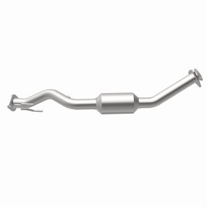 GMC Envoy Catalytic Converter - Magnaflow - Direct-Fit, California Grade CARB Compliant - `06-`07
