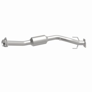 GMC Envoy Catalytic Converter - Magnaflow - Direct-Fit, California Grade CARB Compliant - `06-`07