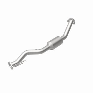 GMC Envoy Catalytic Converter - Magnaflow - Direct-Fit, California Grade CARB Compliant - `06-`07