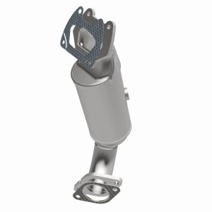 Chrysler Town & Country Catalytic Converter - Magnaflow - Direct Fit, California Grade CARB Compliant - `11-`16