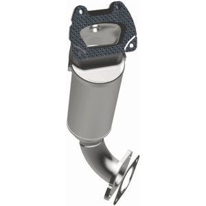 Chrysler Town & Country Catalytic Converter - Magnaflow - Direct Fit, California Grade CARB Compliant - `11-`16