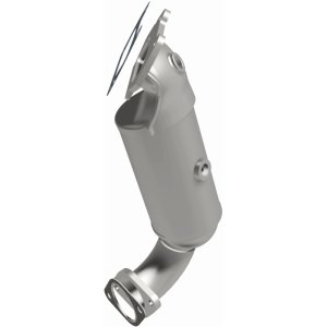Chrysler Town & Country Catalytic Converter - Magnaflow - Direct Fit, California Grade CARB Compliant - `11-`16