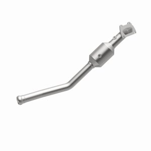 Dodge Durango Catalytic Converter - Magnaflow - Direct Fit CARB Compliant - `13-`15