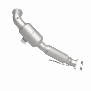 Ford Escape Catalytic Converter - Magnaflow - California Grade CARB Compliant Direct-Fit - `13-`17