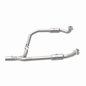 Ford E-250 Performance Exhaust - Magnaflow - California Grade CARB Compliant Direct-Fit - `09-`14