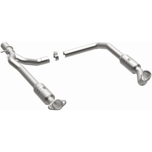 Ford E-250 Performance Exhaust - Magnaflow - California Grade CARB Compliant Direct-Fit - `09-`14