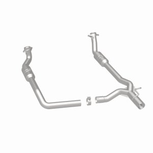 Ford E-350 Super Duty Performance Exhaust - Magnaflow - California Grade CARB Compliant Direct-Fit - `09-`14