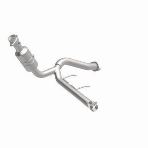 Ford F-150 Catalytic Converter - Magnaflow - California Grade CARB Compliant Direct-Fit - `09-`10