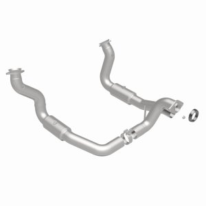 Ford F-250 Super Duty Catalytic Converter - Magnaflow - California Grade CARB Compliant - `11-`16