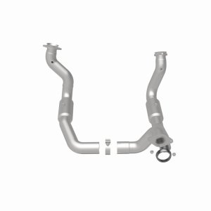 Ford F-250 Super Duty Catalytic Converter - Magnaflow - California Grade CARB Compliant - `11-`16