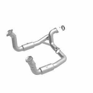 Ford F-250 Super Duty Catalytic Converter - Magnaflow - California Grade CARB Compliant - `11-`16