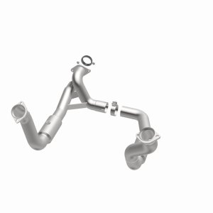 Ford F-350 Super Duty Catalytic Converter - Magnaflow - California Grade CARB Compliant - `11-`16