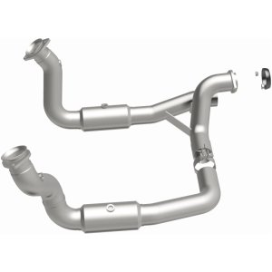 Ford F-350 Super Duty Catalytic Converter - Magnaflow - California Grade CARB Compliant - `11-`16