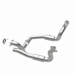 Ford F-350 Super Duty Catalytic Converter - Magnaflow - California Grade CARB Compliant - `11-`16