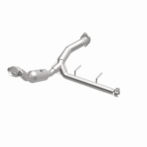 Ford F-150 Catalytic Converter - Magnaflow - Direct Fit - `15-`17 Ford F-150 Catalytic Converter - Magnaflow - Direct Fit - `15-`17