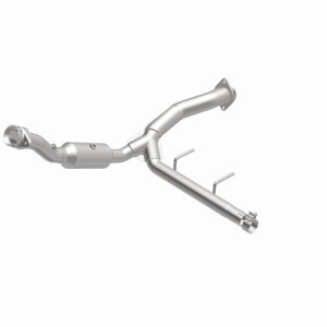 Ford F-150 Catalytic Converter - Magnaflow - Direct Fit - `15-`17 Ford F-150 Catalytic Converter - Magnaflow - Direct Fit - `15-`17