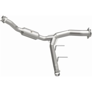 Ford F-150 Catalytic Converter - Magnaflow - Direct Fit - `15-`17 Ford F-150 Catalytic Converter - Magnaflow - Direct Fit - `15-`17