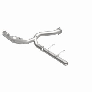 Lincoln Navigator Catalytic Converter - Magnaflow - California Grade CARB Compliant Direct-Fit - `07-`08