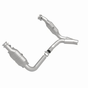 Ram 1500 Performance Exhaust - Magnaflow - California Grade CARB Compliant Direct-Fit Catalytic Converter - `11-`17 Ram 1500 Performance Exhaust - Magnaflow - California Grade CARB Compliant Direct-Fit Catalytic Converter - `11-`17