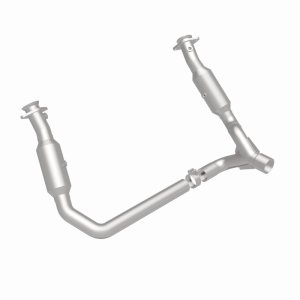 Ram 1500 Catalytic Converter - Magnaflow - California Grade CARB Compliant Direct-Fit - `11-`13 Ram 1500 Catalytic Converter - Magnaflow - California Grade CARB Compliant Direct-Fit - `11-`13