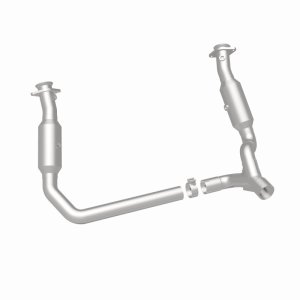 Ram 1500 Catalytic Converter - Magnaflow - California Grade CARB Compliant Direct-Fit - `11-`13 Ram 1500 Catalytic Converter - Magnaflow - California Grade CARB Compliant Direct-Fit - `11-`13