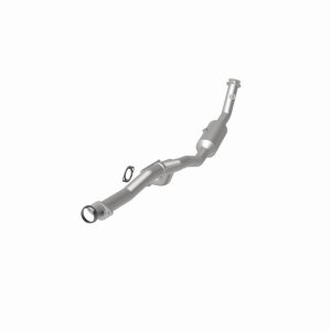 Mazda B3000 Catalytic Converter - Magnaflow - California Grade CARB Compliant Direct-Fit - 2007