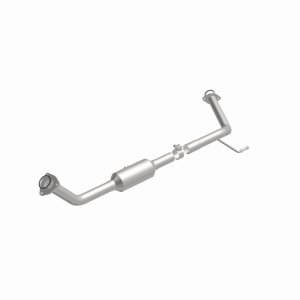 Toyota Sequoia Catalytic Converter - Magnaflow - Direct Fit - `05-`07