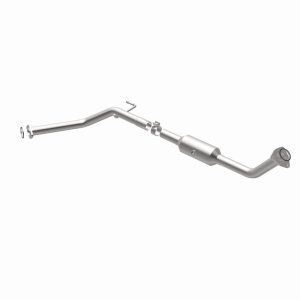 Toyota Sequoia Catalytic Converter - Magnaflow - Direct Fit - `05-`07