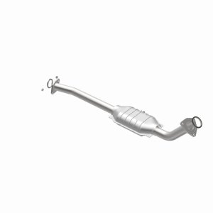 Toyota Sequoia Catalytic Converter - Direct Fit - Magnaflow - California Grade CARB Compliant - `05-`07