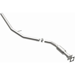 Chrysler Town & Country Catalytic Converter - Magnaflow - California Grade CARB Compliant Direct-Fit - `06-`07