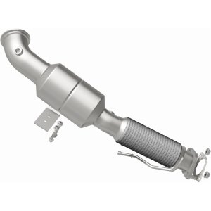 Ford Fusion Catalytic Converter - Magnaflow - California Direct-Fit - `13-`16