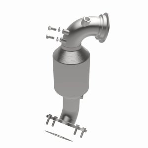 Chevrolet Malibu Catalytic Converter - Magnaflow - California Grade CARB Compliant Direct-Fit - `16-`17