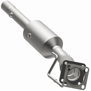 Volkswagen Jetta Catalytic Converter - Magnaflow - California Grade CARB Compliant Direct-Fit - `05-`09