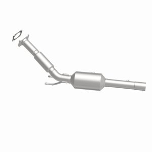Volkswagen Rabbit Catalytic Converter - Magnaflow - California Grade CARB Compliant Direct-Fit - `06-`09