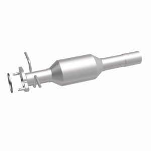 Ford Focus Catalytic Converter - Magnaflow - California Direct Fit - `05-`07
