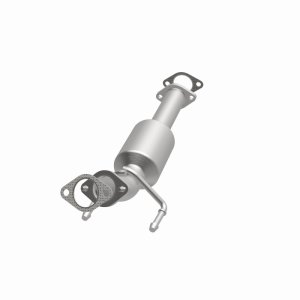 Chevrolet Sonic Catalytic Converter - Magnaflow - California Direct-Fit - `12-`15