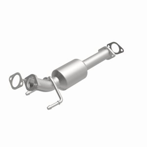 Chevrolet Sonic Catalytic Converter - Magnaflow - California Direct-Fit - `12-`15