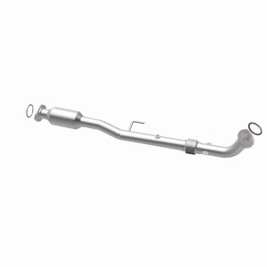 Toyota Camry Catalytic Converter - Magnaflow - California Direct Fit - `10-`11