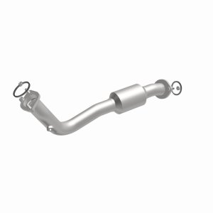 Toyota RAV4 Catalytic Converter - Magnaflow - California Grade CARB Compliant Direct-Fit - `13-`15