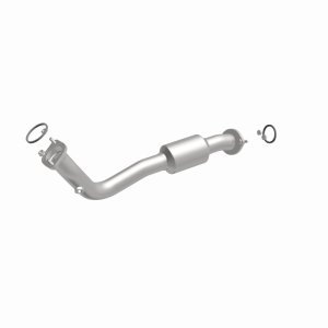 Toyota RAV4 Catalytic Converter - Magnaflow - California Grade CARB Compliant - `13-`15