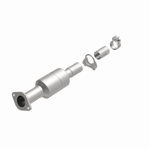 Hyundai Accent Catalytic Converter - Magnaflow - California Grade CARB Compliant, Direct-Fit - `12-`17
