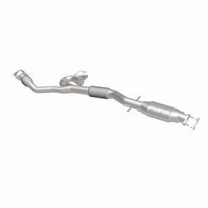 Chevrolet Impala Catalytic Converter - Magnaflow - California Grade CARB Compliant Direct-Fit - `14-`17