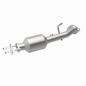 Nissan NV200 Catalytic Converter - Magnaflow - California Grade CARB Compliant Direct-Fit - `13-`15