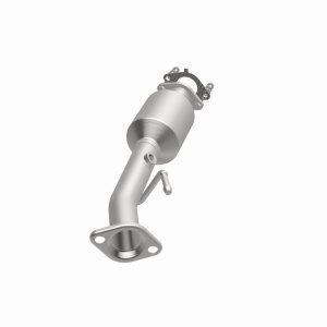 Nissan NV200 Catalytic Converter - Magnaflow - California Grade CARB Compliant Direct-Fit - `13-`15