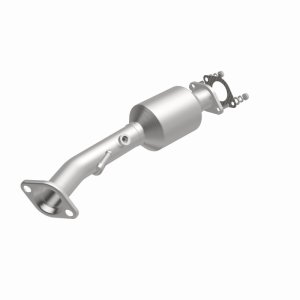 Nissan NV200 Catalytic Converter - Magnaflow - California Grade CARB Compliant Direct-Fit - `13-`15