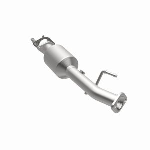 Nissan NV200 Catalytic Converter - Magnaflow - California Grade CARB Compliant Direct-Fit - `13-`15