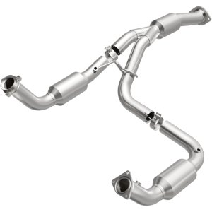 Chevrolet Express 2500 Catalytic Converter - Magnaflow - Direct Fit - `12-`17