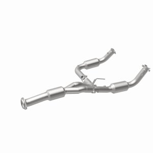 Chevrolet Express 2500 Catalytic Converter - Magnaflow - Direct Fit - `12-`17